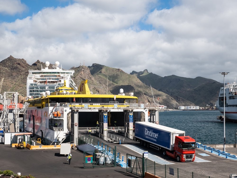 Puerto de Santa Cruz de Tenerife.